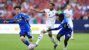 Leeds United vs Manchester United