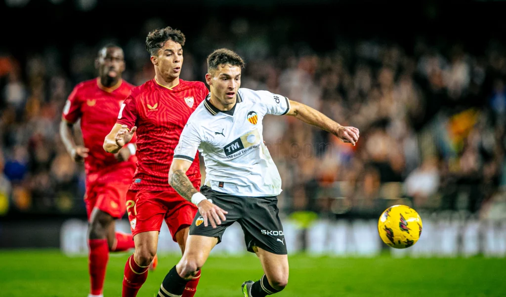 Sevilla y Valencia
